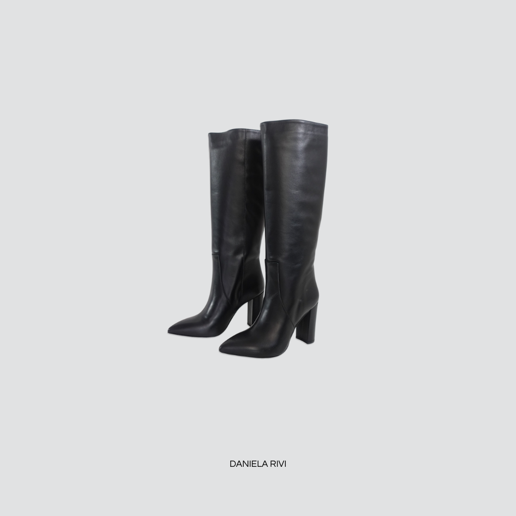 Ovyè stivale in pelle nera tacco 9 cm Art AT2279