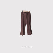 Carica l'immagine nel visualizzatore di Gallery, Tensione in pantalone zampa  Art 27P6720
