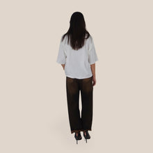 Carica l'immagine nel visualizzatore di Gallery, Philia Loft t-shirt over con collana 94% cotone Art R03L0349
