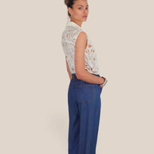 Carica l'immagine nel visualizzatore di Gallery, Tensione in tuta camicia pizzo pantalone denim con cintura Art S25UB10
