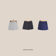 Carica l'immagine nel visualizzatore di Gallery, Tensione in shorts pinces tela leggera 100% cotone Art 26S5094 ( camicia Art 26C5101 )
