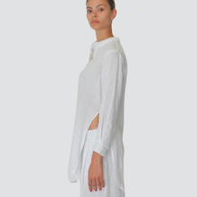 Carica l&#39;immagine nel visualizzatore di Gallery, Tensione maxi camicia spacchi laterali puro lino Art C6971
