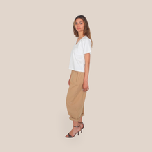 Carica l'immagine nel visualizzatore di Gallery, Philia Loft pantalone elastico vita con cintura 100% cotone Art R02L0982
