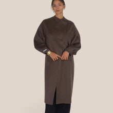 Carica l'immagine nel visualizzatore di Gallery, Dixie cappotto over HAND MADE 65% lana Art K330B008X
