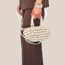 Carica l'immagine nel visualizzatore di Gallery, Susy Mix borsa uncinetto lurex con tracolla Art B03000
