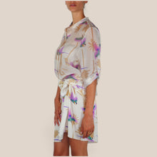 Carica l'immagine nel visualizzatore di Gallery, Haveone camicia over stampa pappagallo 85% lyocell Art CVS-Q486

