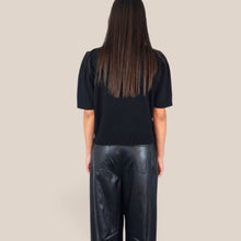 Carica l'immagine nel visualizzatore di Gallery, Vicolo maglia manica corta con ricamo 40% viscosa 25% lana5% cashmere Art 7AC7110
