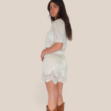 Carica l'immagine nel visualizzatore di Gallery, Dixie coulotte satin fondo pizzo 100% viscosa Art DAMOJLS
