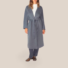 Carica l'immagine nel visualizzatore di Gallery, Maryley cappotto con cintura cucito a mano 50% lana Art 26IB893
