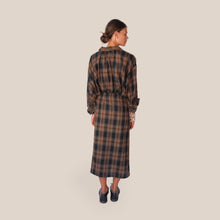 Carica l'immagine nel visualizzatore di Gallery, Vicolo Gonna Pareo 25% Cotone Art TAC0948 (Camicia Art TAC0960)
