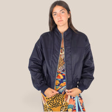 Carica l'immagine nel visualizzatore di Gallery, Haveone bomber blu imbottito Art KNO-R046 ( nuovi arrivi )
