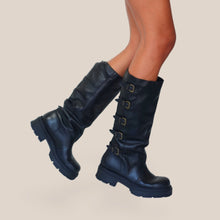 Carica l'immagine nel visualizzatore di Gallery, Divine Follie Stivale Biker Tacco 5cm Vitello Nero Art K802
