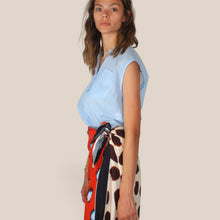 Carica l'immagine nel visualizzatore di Gallery, Tensione in camicia smanicata mussola 100% cotone Art Art S26CL38
