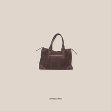 Carica l'immagine nel visualizzatore di Gallery, Susy Mix borsa zip moro stampa cocco vera pelle con tracolla Art B6492
