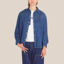 Carica l'immagine nel visualizzatore di Gallery, Kontatto camicia over denim spacchi laterali 100% cotone Art GZ808
