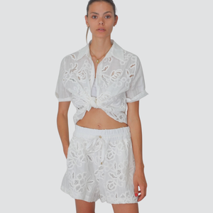 Tensione in short gessato con ricami elastico vita con coulisse 100% cotone Art S25PE56