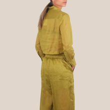 Carica l'immagine nel visualizzatore di Gallery, Vicolo camicia crop coulisse fondo 58% lyocell 425 ramia Art TAB1829 ( pantalone Art TAB1810 )
