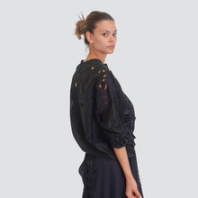 Carica l&#39;immagine nel visualizzatore di Gallery, Tensione in camicia pizzo 45% cotone 45% lyocell Art S25CB08
