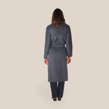 Carica l'immagine nel visualizzatore di Gallery, Maryley cappotto con cintura cucito a mano 50% lana Art 26IB893
