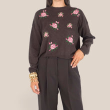 Carica l'immagine nel visualizzatore di Gallery, Vicolo maglia fondente over ricamata 40% viscosa 25% lana 5% cashmere Art 2AC2007
