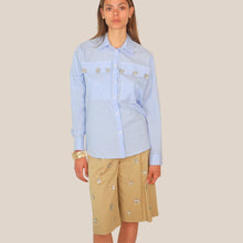 Carica l'immagine nel visualizzatore di Gallery, Vicolo camicia over rigata con spille strass 100% cotone Art RAB0789
