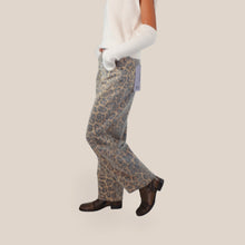 Carica l'immagine nel visualizzatore di Gallery, Dixie jeans EVA maculato 100% cotone Art P881B060A
