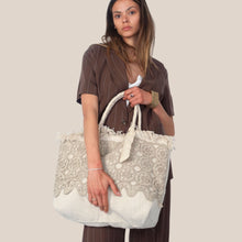 Carica l'immagine nel visualizzatore di Gallery, Susy Mix shopper tessuto 100% cotone Art 664B
