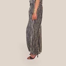Carica l'immagine nel visualizzatore di Gallery, Haveone pantalone palazzo elastico vita 100% viscosa Art PMA-Q604
