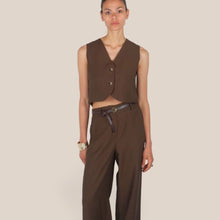 Carica l'immagine nel visualizzatore di Gallery, Haveone gilet 85% viscosa Art LIA-Q044 ( pantalone Art PIA-Q532 )
