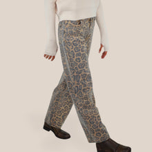 Carica l'immagine nel visualizzatore di Gallery, Dixie jeans EVA maculato 100% cotone Art P881B060A
