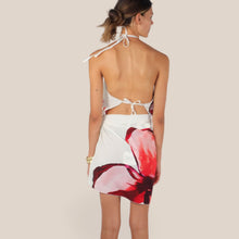Carica l'immagine nel visualizzatore di Gallery, Tensione in mini gonna foulard stampa fiore 100% viscosa Art PE260517
