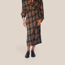 Carica l'immagine nel visualizzatore di Gallery, Vicolo Gonna Pareo 25% Cotone Art TAC0948 (Camicia Art TAC0960)
