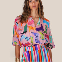Carica l'immagine nel visualizzatore di Gallery, Tensione in camicia over stampa mussola 100% cotone Art PE260457

