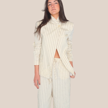 Carica l'immagine nel visualizzatore di Gallery, Philia Loft blazer gessato fondo pizzo 90% cotone Art V02A1010 ( pantalone Art V02A1011 )
