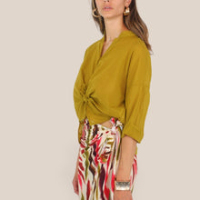 Carica l'immagine nel visualizzatore di Gallery, Haveone camicia over olio 100% cotone Art CFL-Q387
