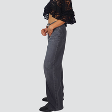 Carica l&#39;immagine nel visualizzatore di Gallery, Tensione in jeans Gloria palazzo denim black 100% cotone Art 3523J
