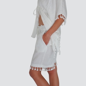 Tensione in bermuda con nappine 100% lino Art S25PH69