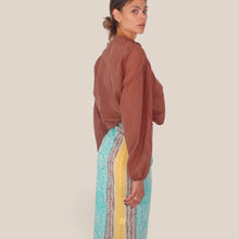 Carica l'immagine nel visualizzatore di Gallery, Tensione in camicia over color nutella 100% cotone Art PE260303
