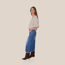 Carica l'immagine nel visualizzatore di Gallery, Philia Loft jeans bermuda corto 55% cotone 45% lyocell Art G02V0557

