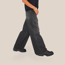 Carica l'immagine nel visualizzatore di Gallery, Vicolo jeans modello Rosa denim nero 100% cotone Art DAC5191
