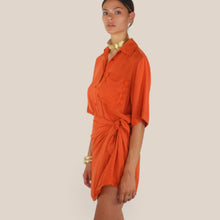Carica l'immagine nel visualizzatore di Gallery, Haveone camicia over taschino passamaneria 100% viscosa Art CWG-Q502
