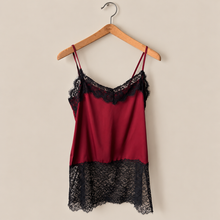 Carica l'immagine nel visualizzatore di Gallery, Vicolo top satin con pizzo TF0847
