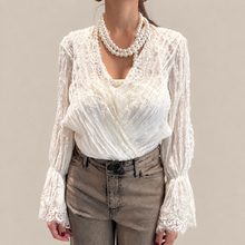 Carica l'immagine nel visualizzatore di Gallery, Philia Loft Body in pizzo scollo incrociato Art V03A0192
