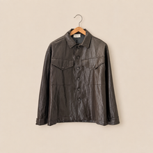 Carica l'immagine nel visualizzatore di Gallery, Vicolo giacca camicia ecopelle invecchiata 29% viscosa Art TAC0337
