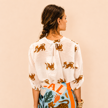 Carica l'immagine nel visualizzatore di Gallery, Haveone camicia over stampa tigri 85% lyocell Art CVS-Q491

