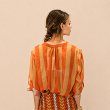 Carica l'immagine nel visualizzatore di Gallery, Haveone camicia over rigata tabacco india 85% lyocell Art cvs-q422
