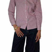 Carica l'immagine nel visualizzatore di Gallery, Tensione in camicia over rigata rossa 45% cotone Art 26C3731
