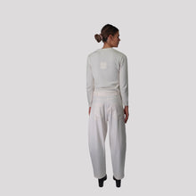 Carica l'immagine nel visualizzatore di Gallery, Tensione in pantalone baloon 29% viscosa Art 26P1743
