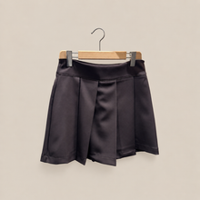 Carica l'immagine nel visualizzatore di Gallery, Haveone minishort pieghe Art PIA-R296
