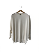 Carica l'immagine nel visualizzatore di Gallery, Vicolo maglia over verde scuro 70% viscosa Art 22183F
